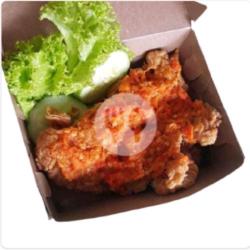 Ayam Geprek   Sambal Joss   Lalapan