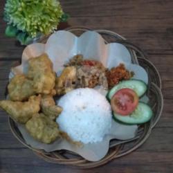 Nasi Ayam Mutilasi Mba Ute