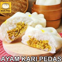 Pao Kari Ayam Pedas