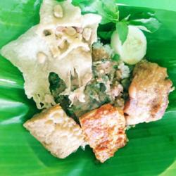 Pecel Madiun   Ayam