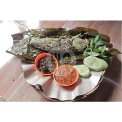 Pepes Ikan Gembung