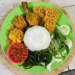 Paket Ayam Kremes