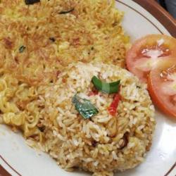 Nasi Goreng Omlet