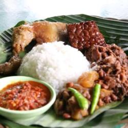 Nasi Gudeg Jogja Ayam