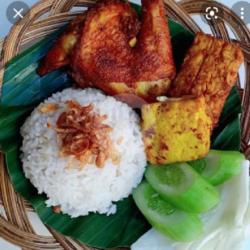 Paketan Ayam Goreng Tahu Tempe