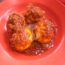 Telor Sambal Balado Pedas Nikmat