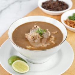 Coto Makassar Campur (daging, Babat, Hati, Paru)