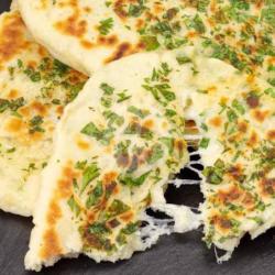 Cheese Naan