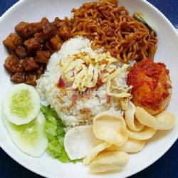 Nasi Uduk Bihun