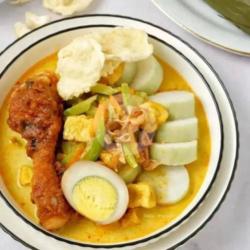 Lontong Sayur  Telor Rebus