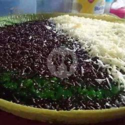 Mertabak Pandan Keju Coklat