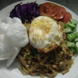 Kwetiau Goreng / Kuah Kambing