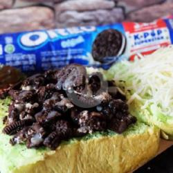 Kuro Keju Oreo Cookies