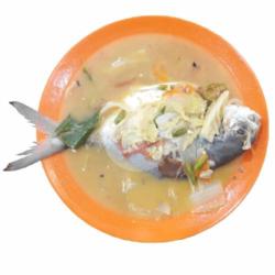 Ikan Bawal Mas Asam Pedas Putih