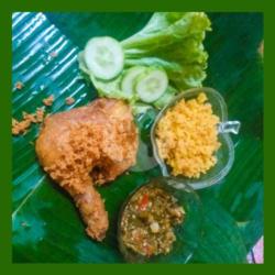 Ayam Goreng Keremes Sambal Ijo