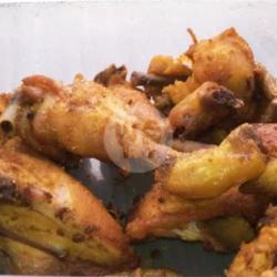 Ayam Goreng Kuning