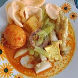 Lontong Sayur Ceker