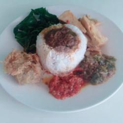 Nasi Padang Perkedel