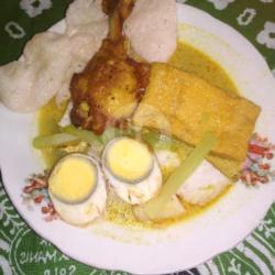 Ketupat Sayur   Ayam   Telor