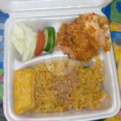 Paket Indomie   Ayam Geprek Teh