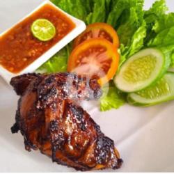 Ayam Dada Bakar Madu