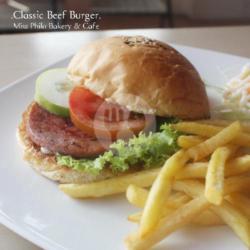 Classic Beef Burger