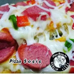 Pizza Sosis Dengan Pinggiran Keju ( Ukuran Medium )