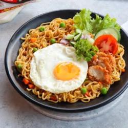 Indomie Goreng   Telor Ayam Kampung