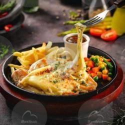 Mozarella Chicken 140 Gr