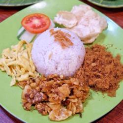 Nasi Uduk Chi Chi