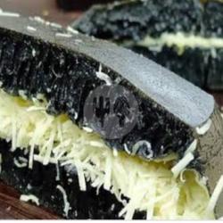 Martabak Manis Black Forest Keju Susu