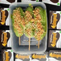 Satay Banana Greentea Isi 2tusuk (free 1toping)