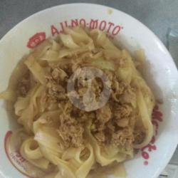 Kwetiaw Manis Polos