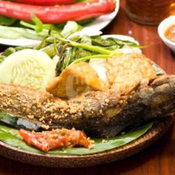 Ikan Lele Penyet