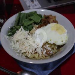 Indomie Rebus Telor   Keju