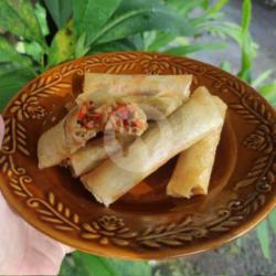 Lumpia Usus Praja