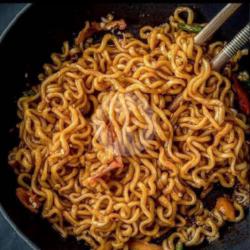 Mie Goreng Pedas