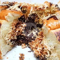 John Nogat Keju Coklat