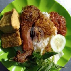 Nasi Kepala Ayam/bebek