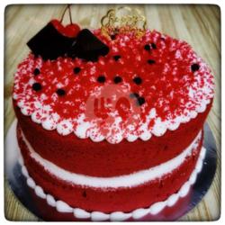 Tart Red Velvet Merah Putih