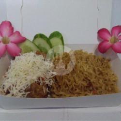 Indomie Goreng Ayam Geprek Madu Keju