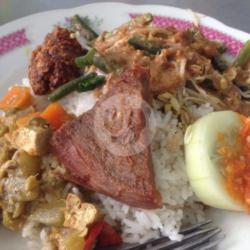 Nasi Pecel Empal Daging