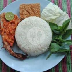 Nasi Penyetan Pe Free Air Mineral