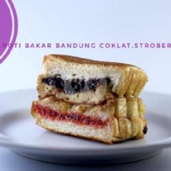 Roti Bakar Bandung Srikaya Pandan/strobery