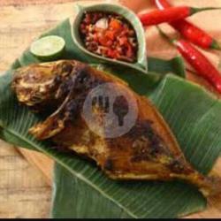 Paket Ikan Jeruk / Etong Bakar   Nasi   Sambel Lalapan