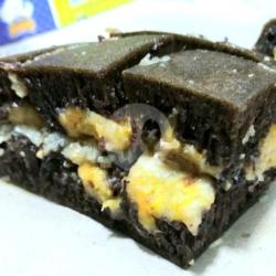 Pisang Keju Coklat Black Forest