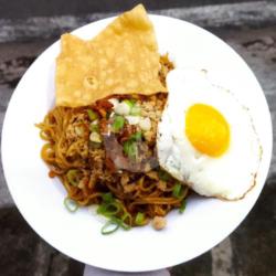 Mie Ayam Jagoan Ndog Ceplok