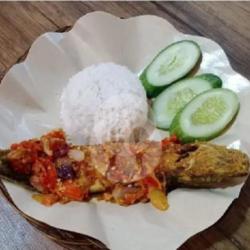 Pecel Lele Sambel Trasi