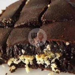 Pisang Kacang Black Forest