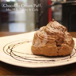 Chocolate Cream Puff